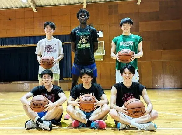 如何通过杯赛培养团队合作精神_1